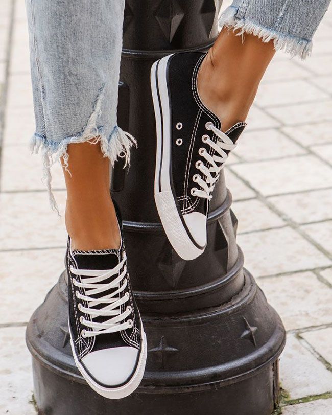Basket femme en toile noire à lacets - Sandra