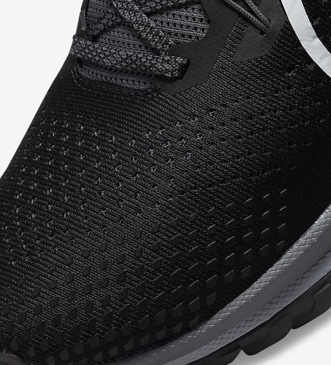 Nike Men React Pegasus Trail 4 Trailrunningschoenen