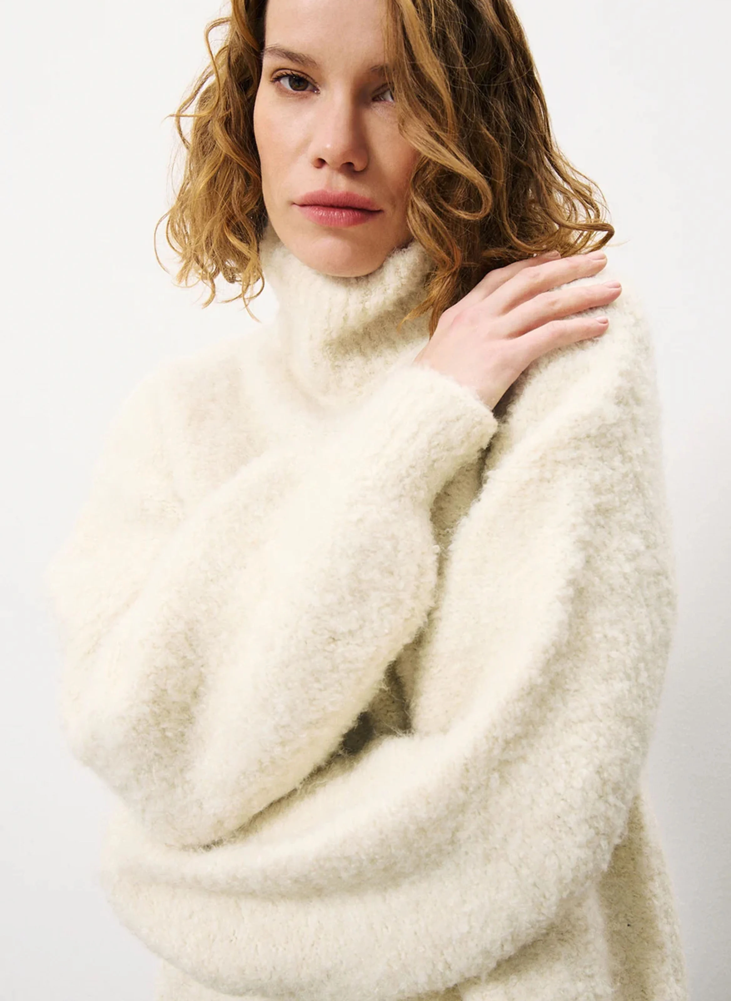 NADINE - Pull col montant en maille bouclette | Beige