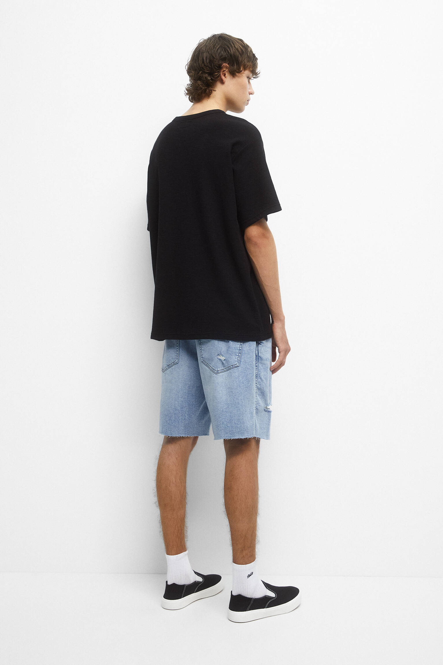 Bermuda Jogger Rasgada - Azul Claro