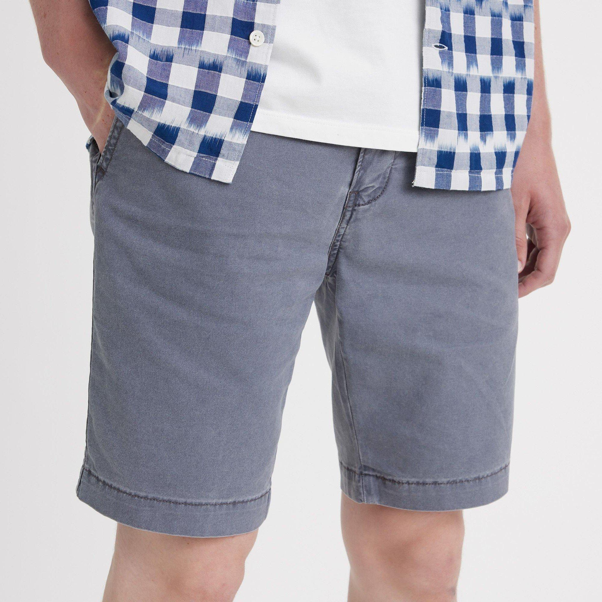 Levis Tapered Chino Shorts