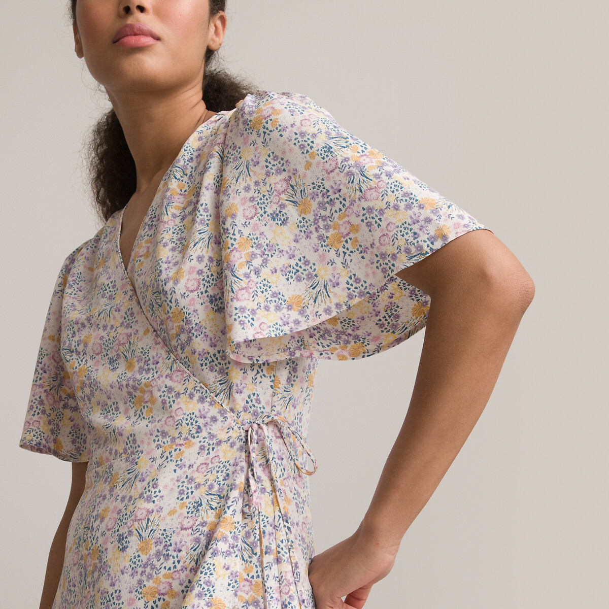 COLEÇÕES LA REDOUTE<br>Vestido envelope com estampa floral