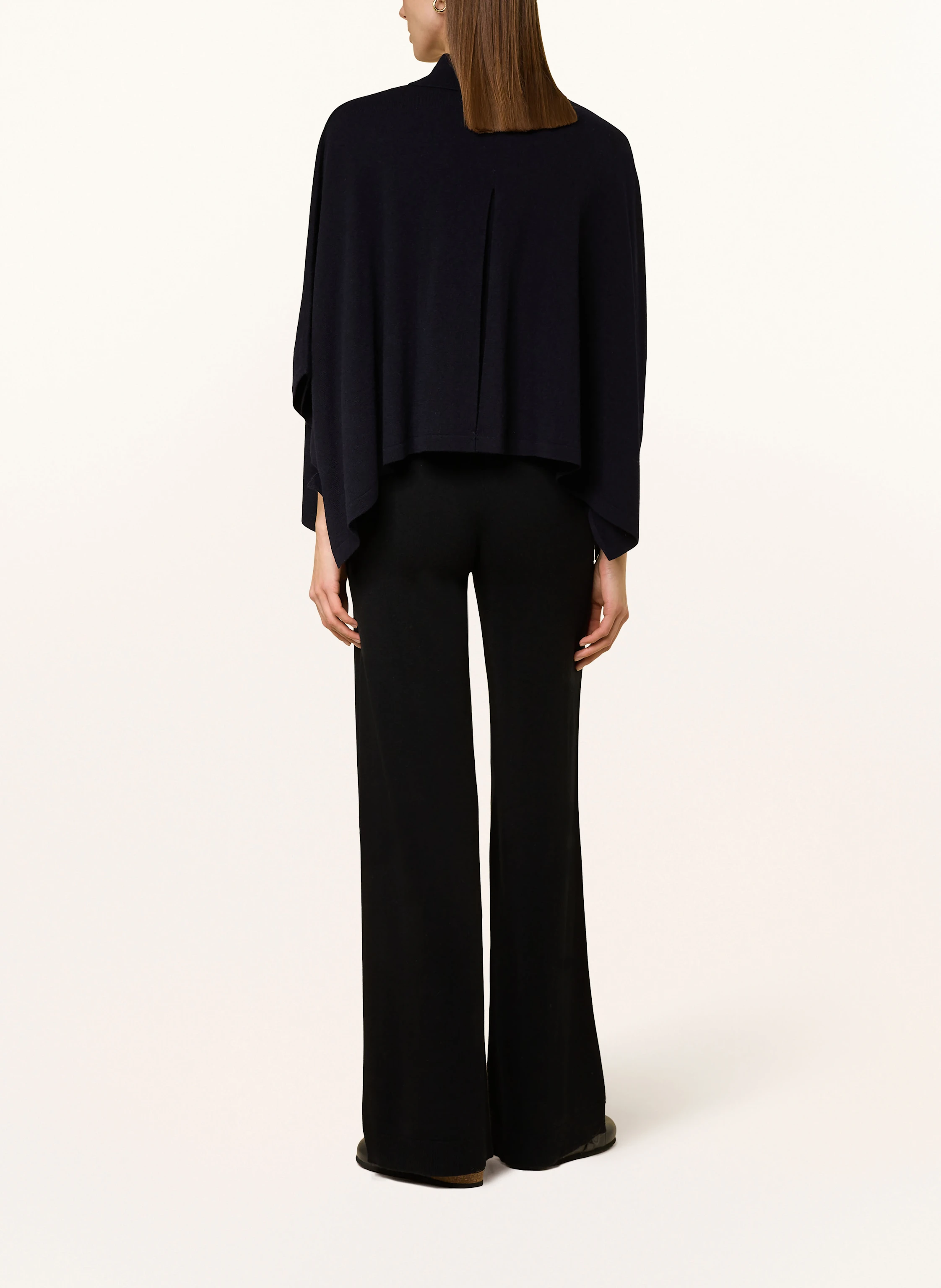 ALLUDE Cape