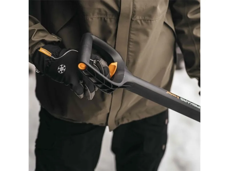 Fiskars 1057188, Sneskovl, Metal, Sort, Orange, Justerbar, Ergonomisk, Finland, 36,2 cm