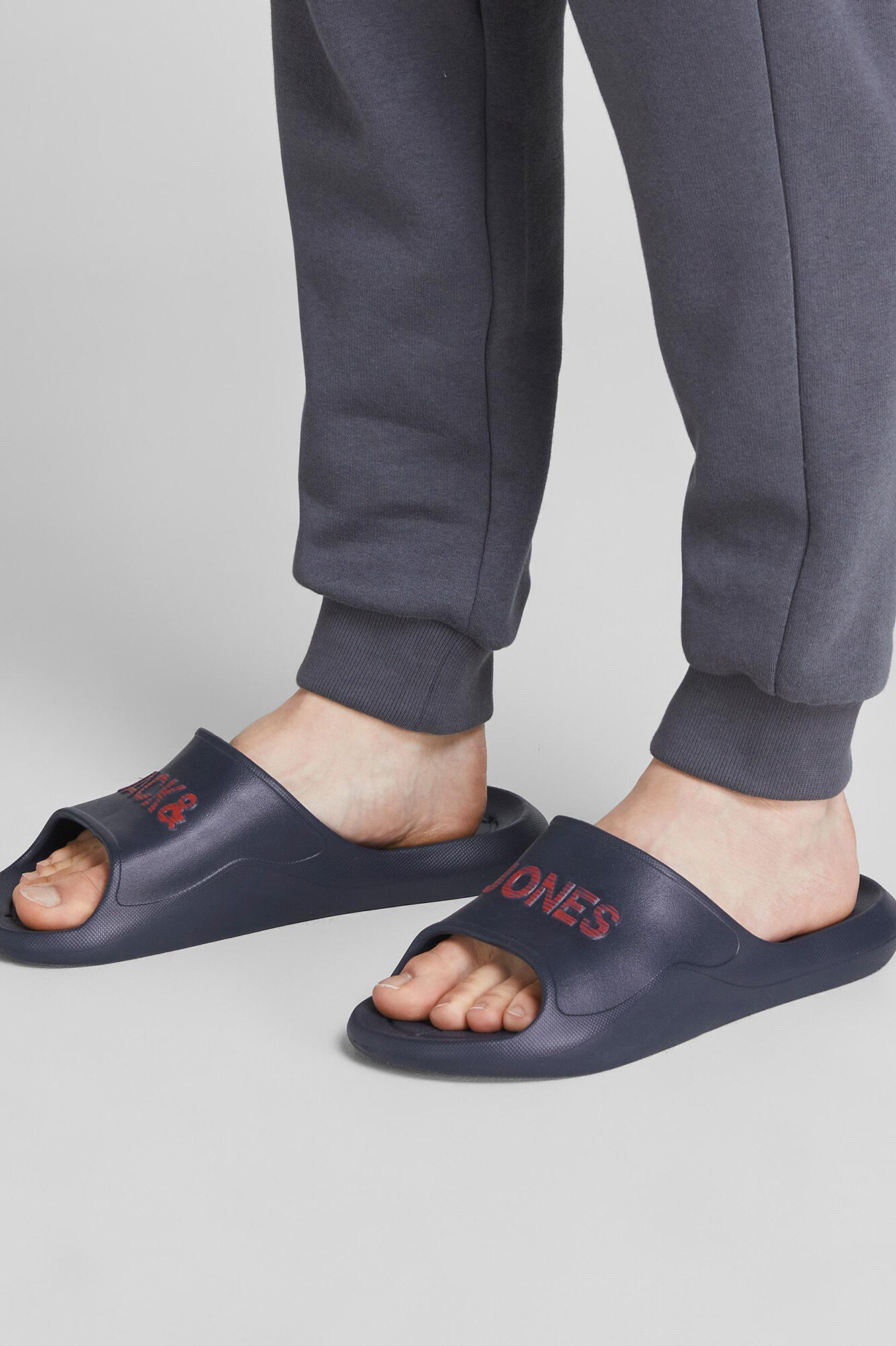 Chinelo com logo - azul marinho