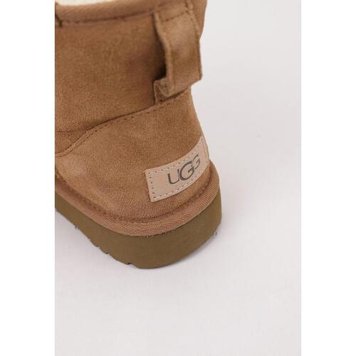 UGG - CLASSIC MINI II Marrón