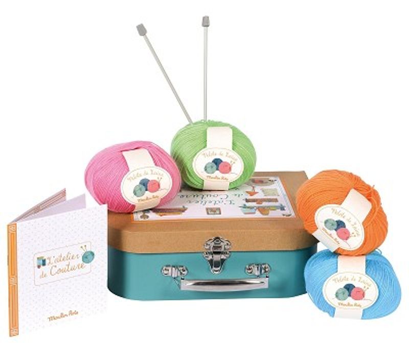 Moulin Roty Koffert med Strikkeutstyr