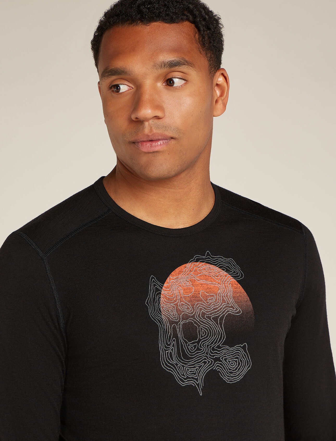 Merino 200 Oasis LS Crewe Ruapehu Round Herre Black