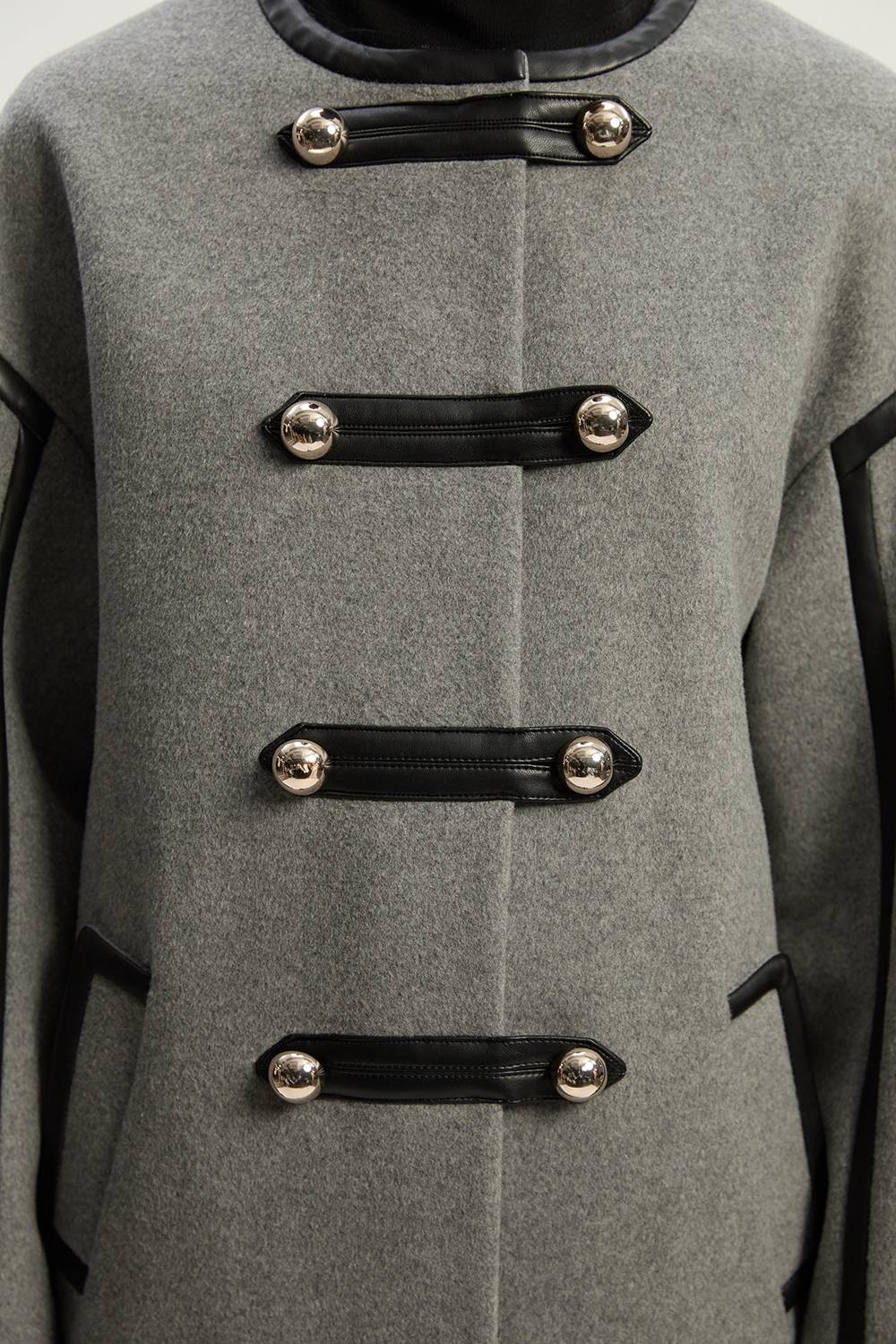 KarenMillen Manteau Midi Ajusté Sans Col en Mélange de Laine Brossée et synthétique