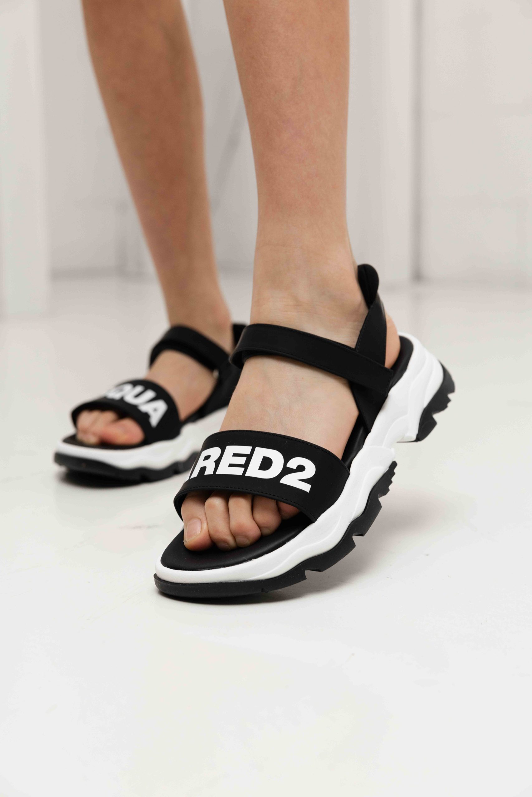 Dsquared2 80178 02 Sandalen Kids Zwart