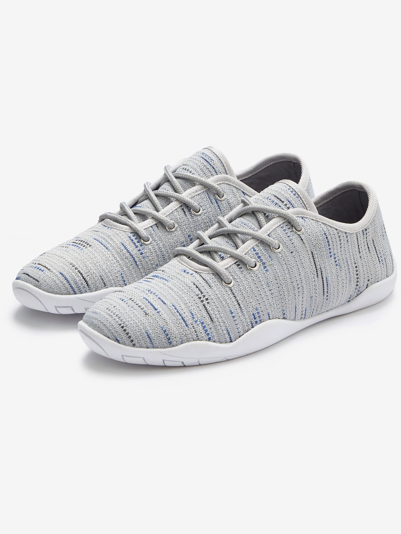Baskets semelle ultra-légère, très plate et souple
