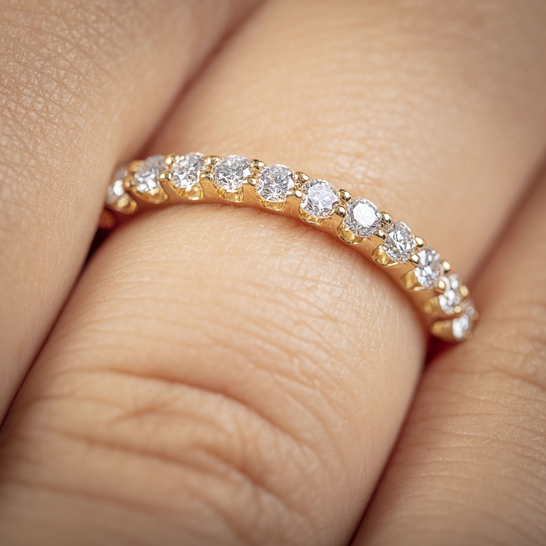0.54 Karat Diamanten Mémoire Ring 750/18 K Gelbgold