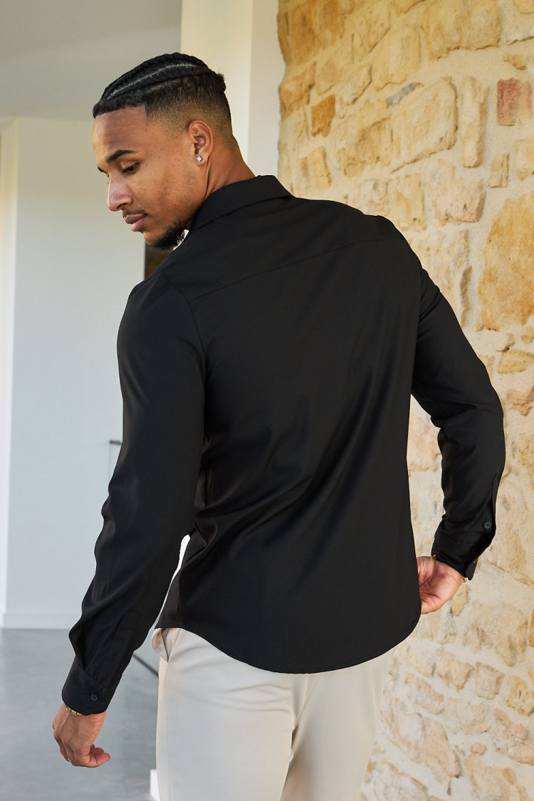 Chemise noire basic