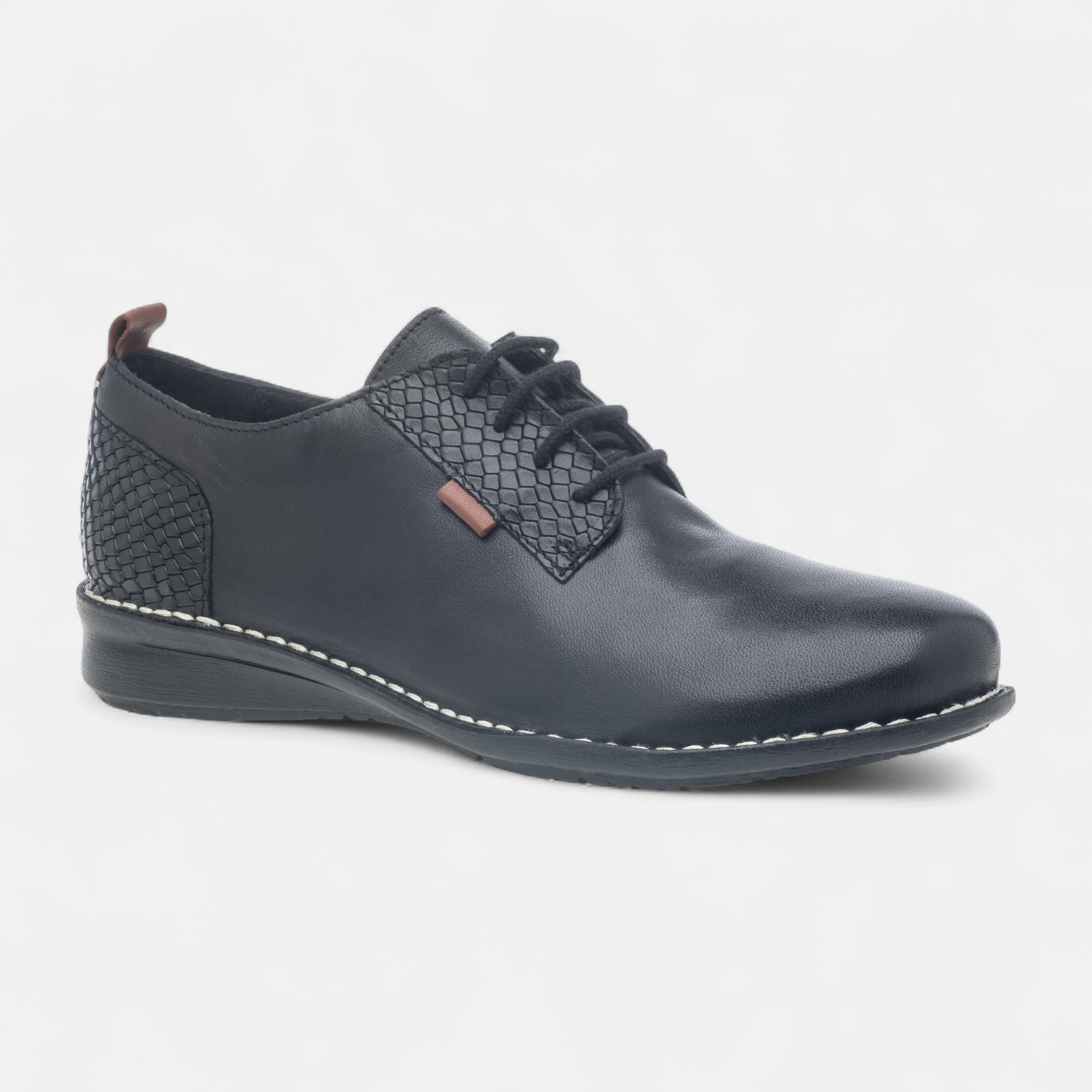 Derbies Femme en cuir noir