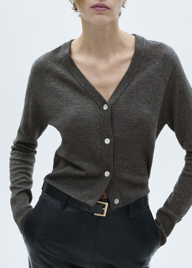 MANGO Cardigan 100% wool buttons 96