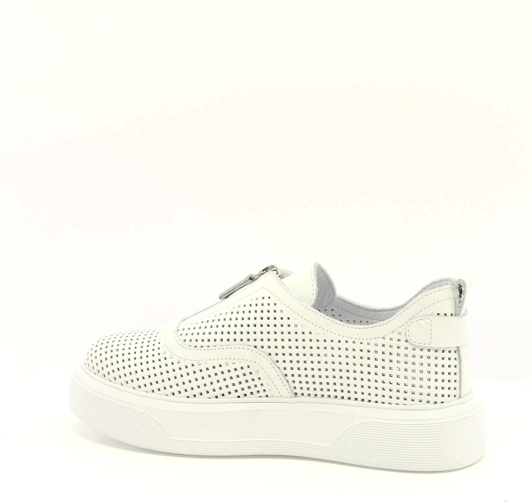 82347 LA MODERNISTE