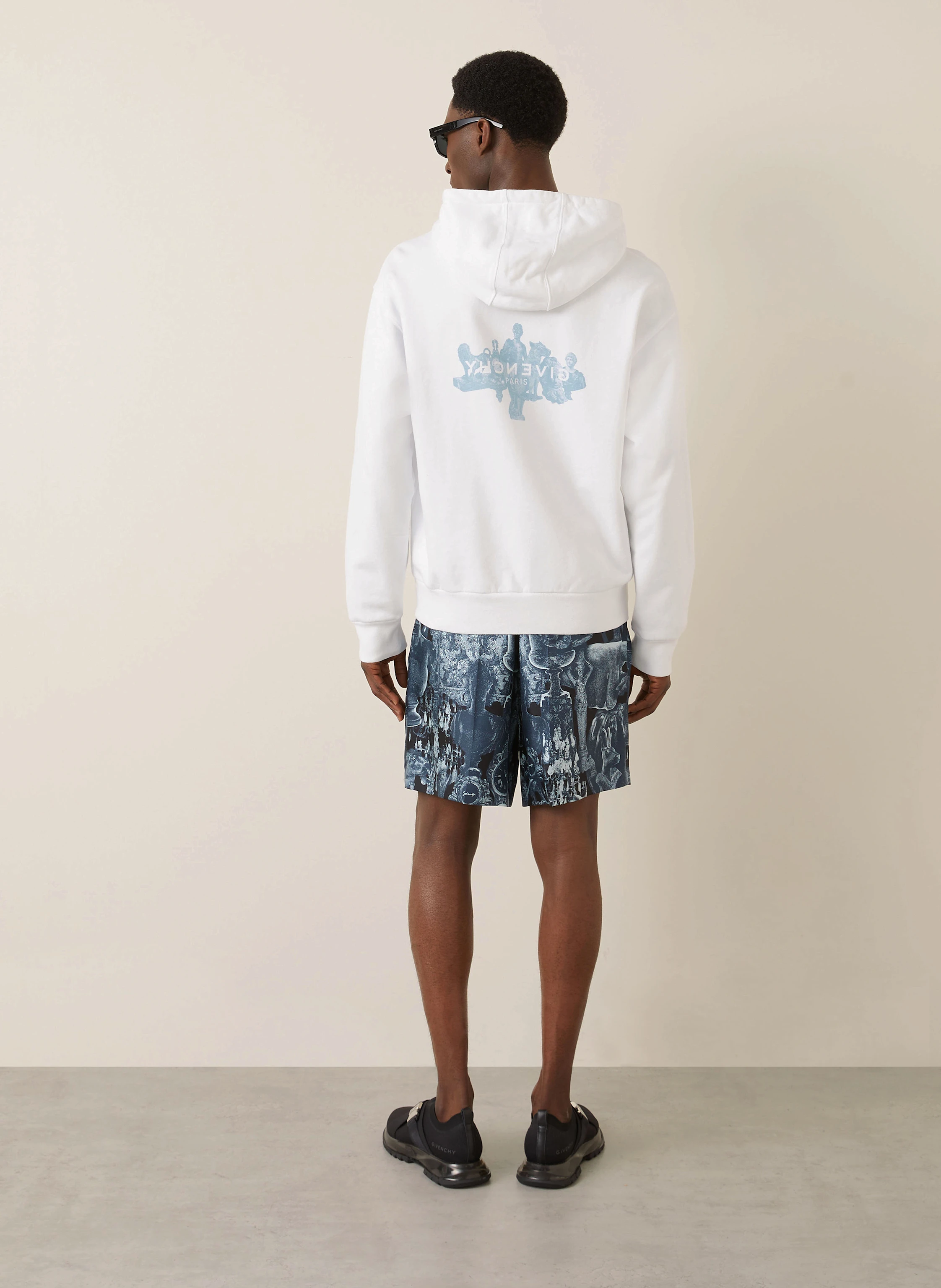GIVENCHY Hoodie
