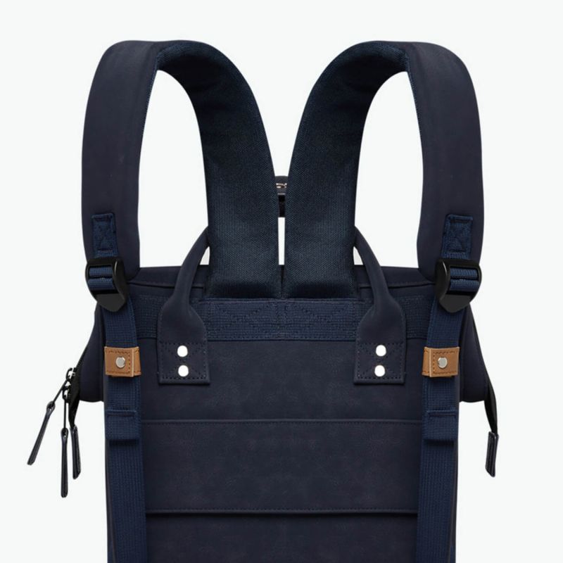 Sac à dos Adventurer Medium 23 litres + 2 grandes pochettes Zurich
