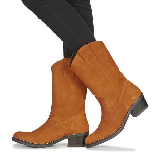 Casual Attitude - NESCARGO - Camel