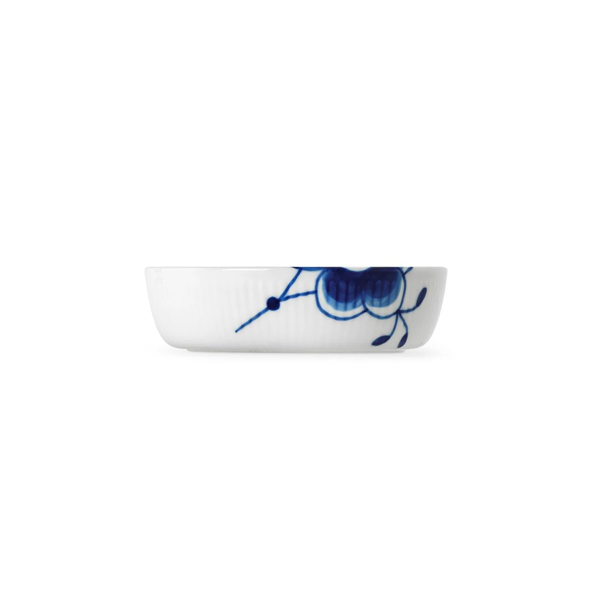 Royal Copenhagen  Blå Mega Riflet fad - 12,5 cm.