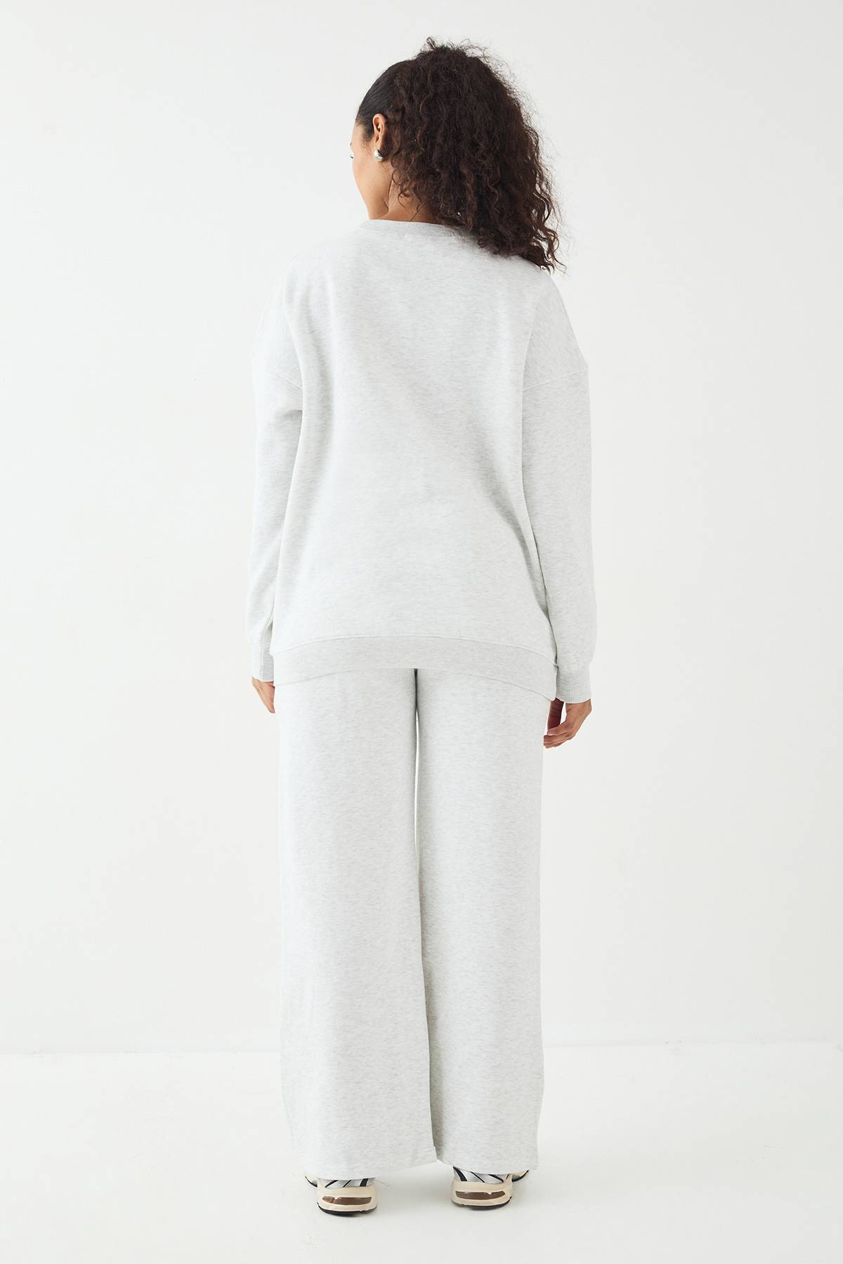 Petite DSGN Studio Jogging Jambe Droite avec Appliqués