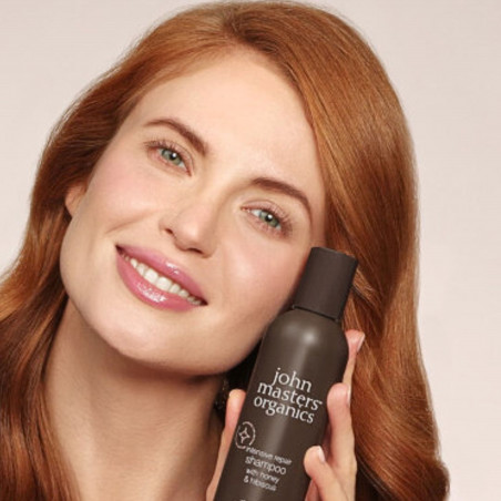 John Masters Organics Shampoing pour cheveux abîmés au miel et à l'hibiscus