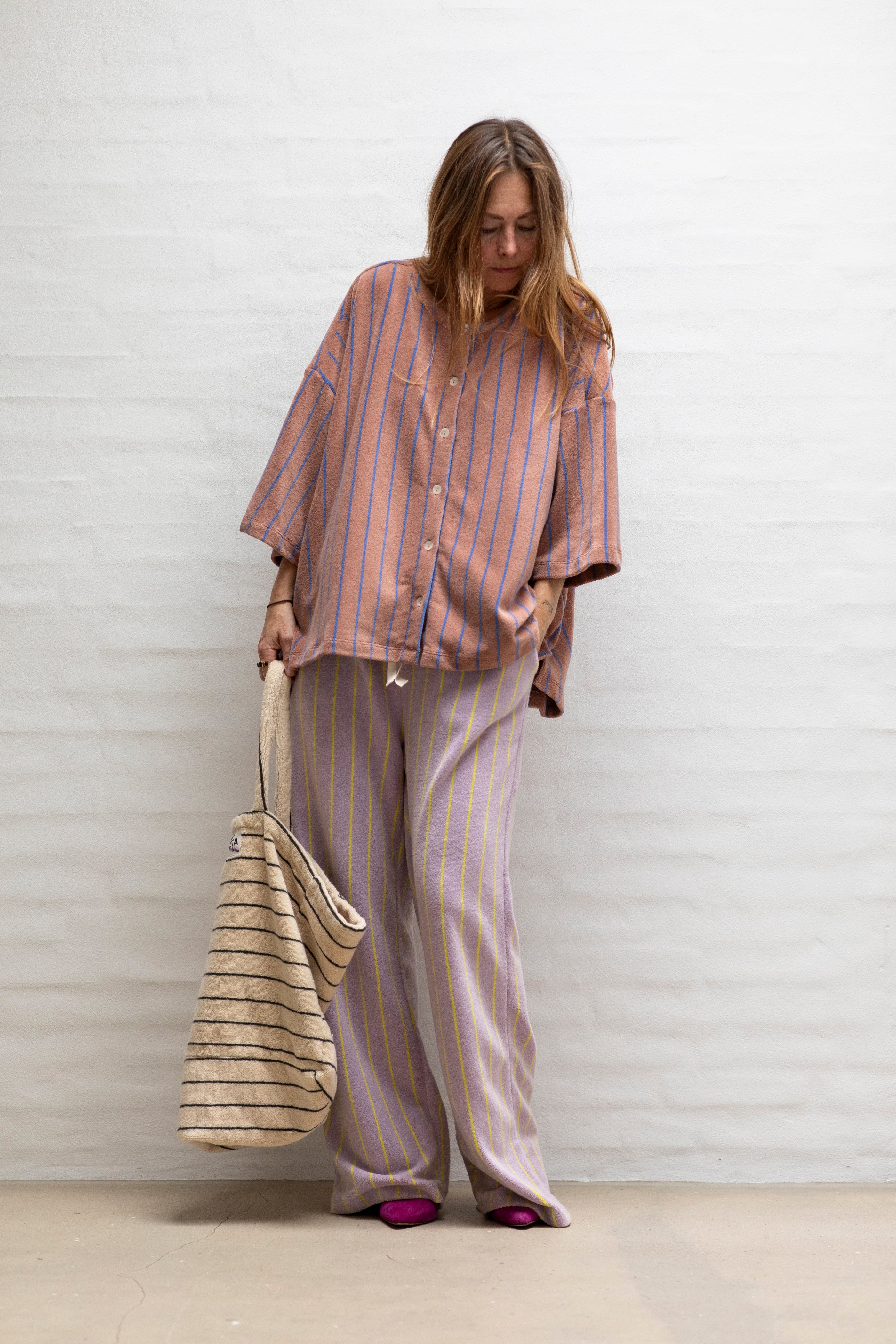 Bongusta  Naram oversized skjorte - Camel/Ultramarine blue