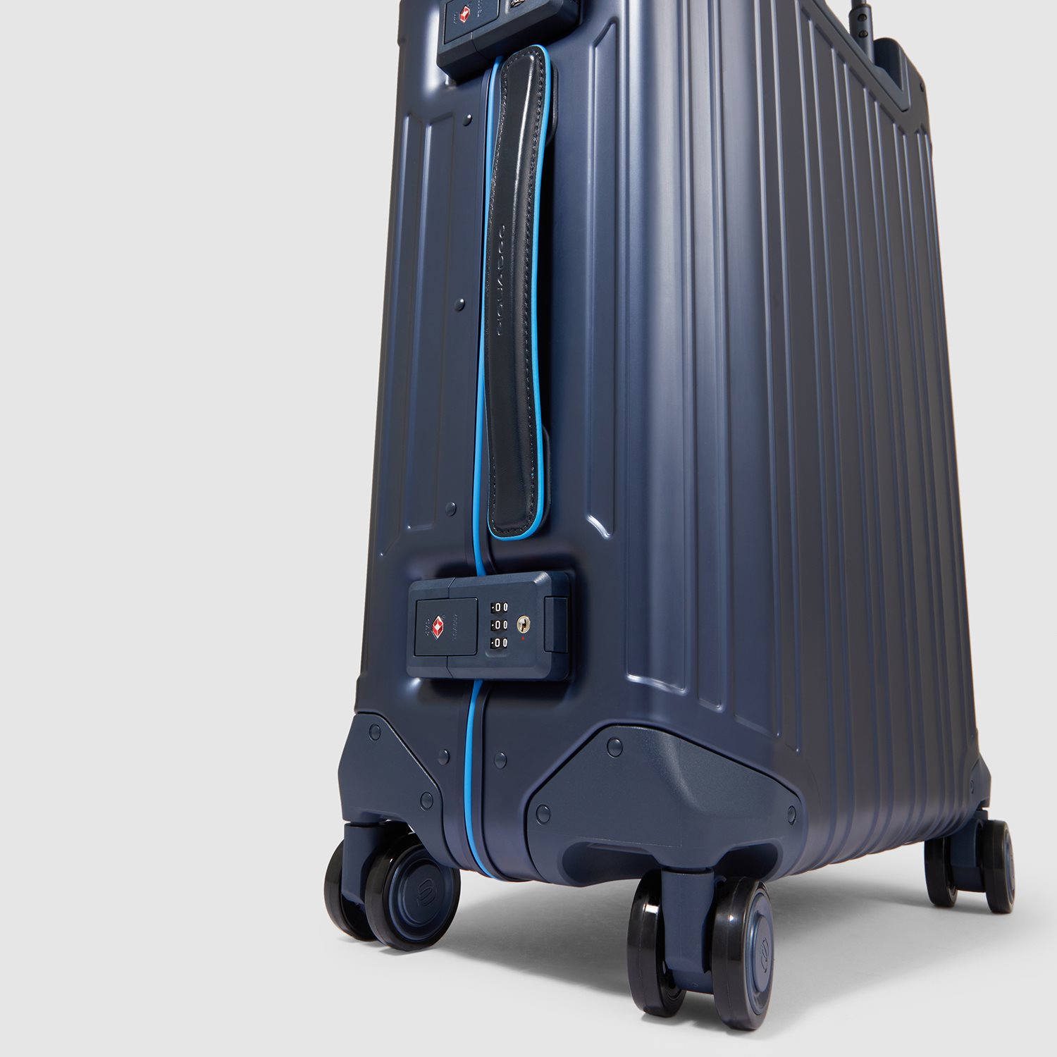 Piquadro ALU-B2 Cabin Trolley 55 blue
