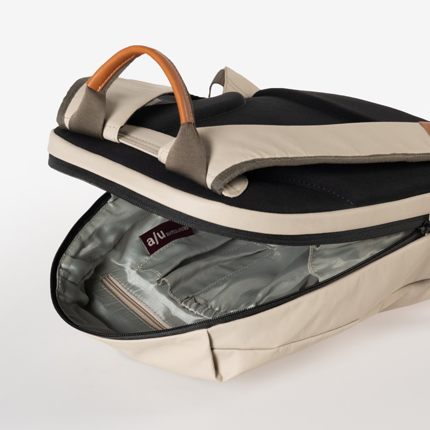 Aunts & Uncles Kumotsu RE Backpack dust