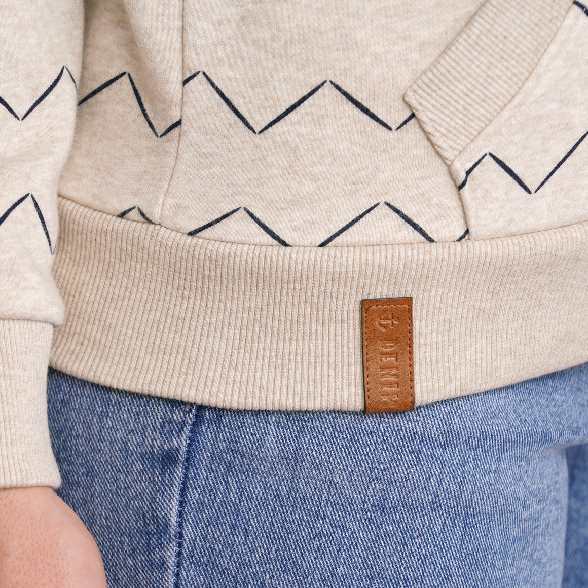 Gina Damen Sweatshirt mit Schalkragen creme
