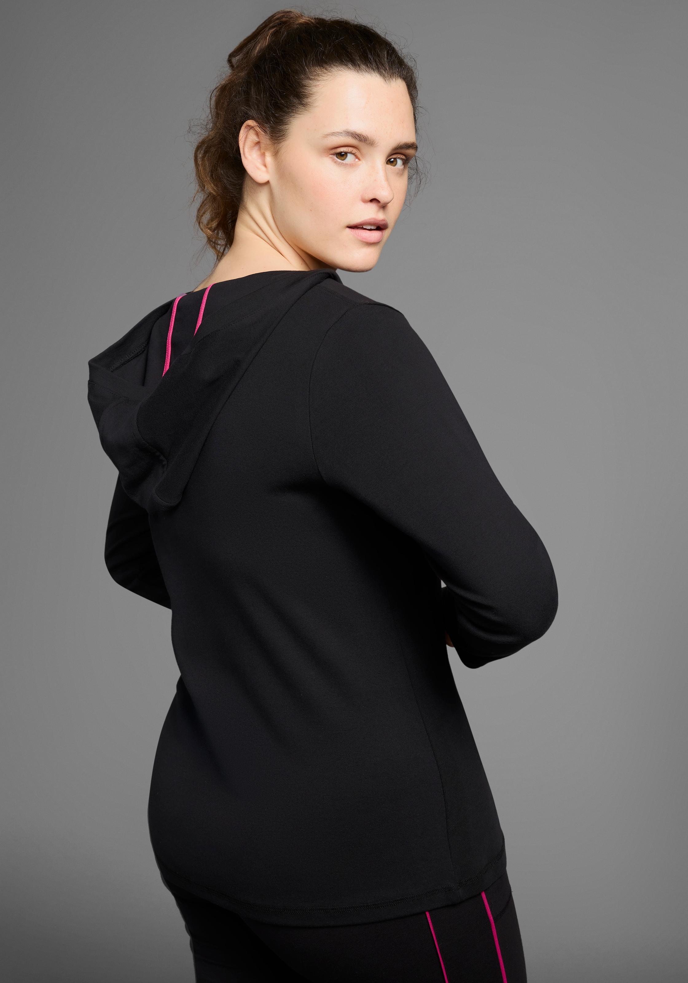 KangaROOS Kapuzenshirt , Langarm,  V-Ausschnitt,  aus 100% Baumwolle, grosse Grössen