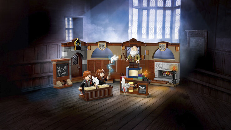 Lego Hogwarts-slottet - Besværgelseslektion