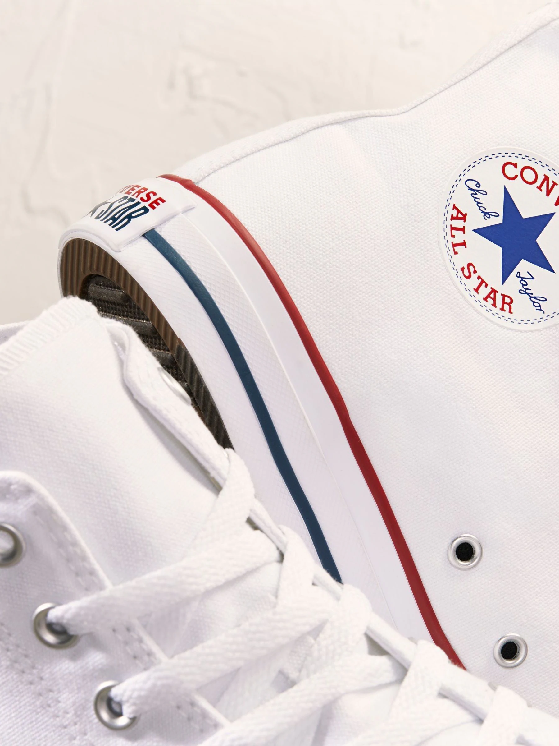 Wit - Converse - Hoge Chuck Taylor All Star sneakers