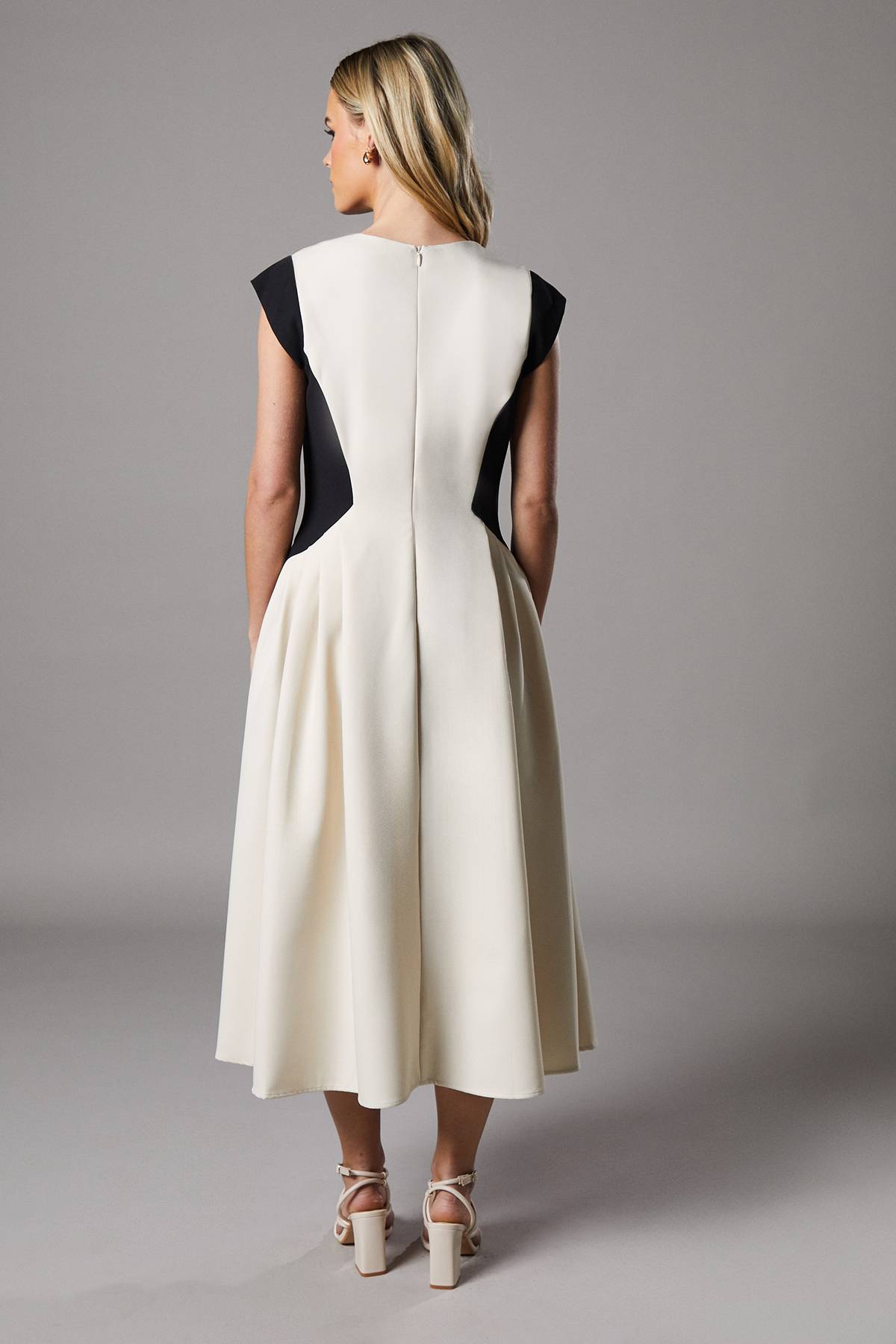 Coast Robe Midi Crêpe Petite à Blocs de Couleurs