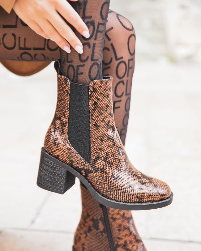 Bottines femme motif marron à talon - Carla