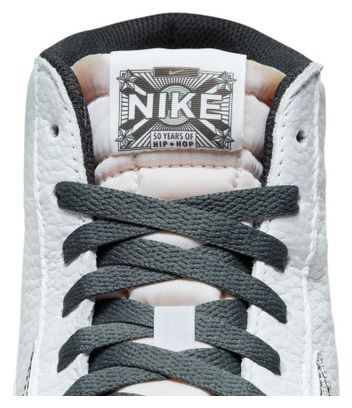 Chaussures Nike SB Blazer Mid '77 Blanc Gris