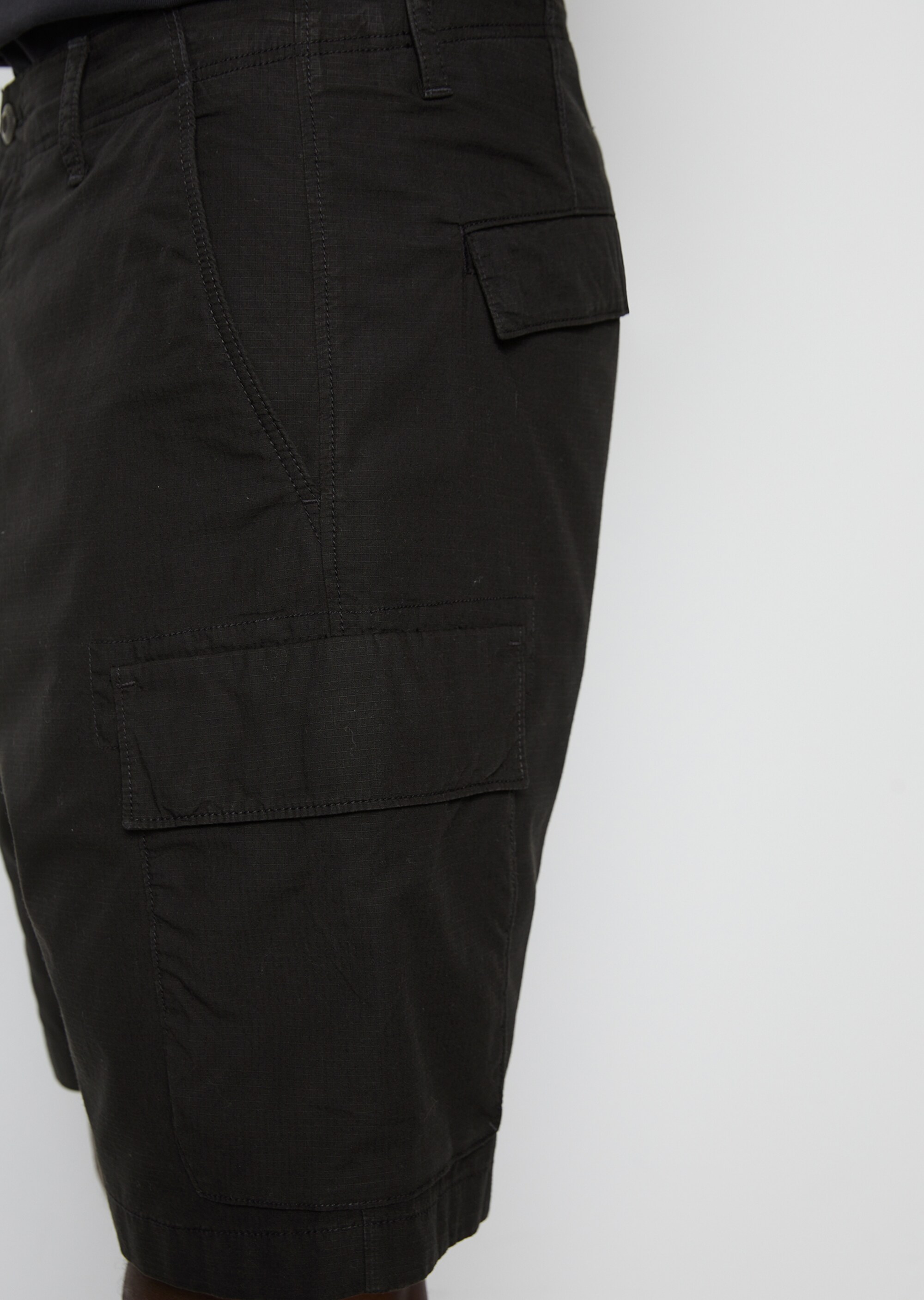 Shorts Modell EKSJÖ relaxed aus reiner Bio-Baumwolle