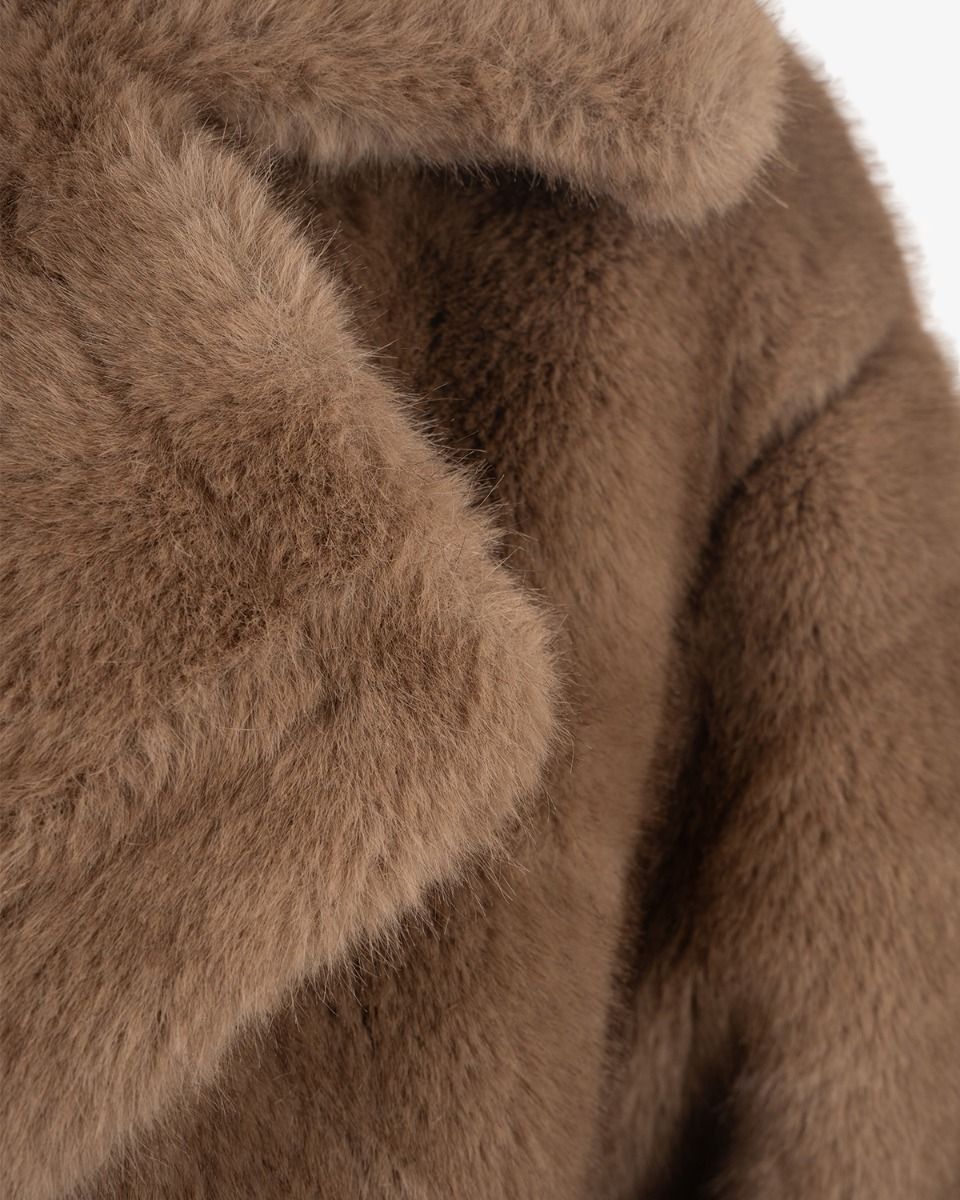 Pinned By K Fluffy Coat Lichtbruin Damesjack