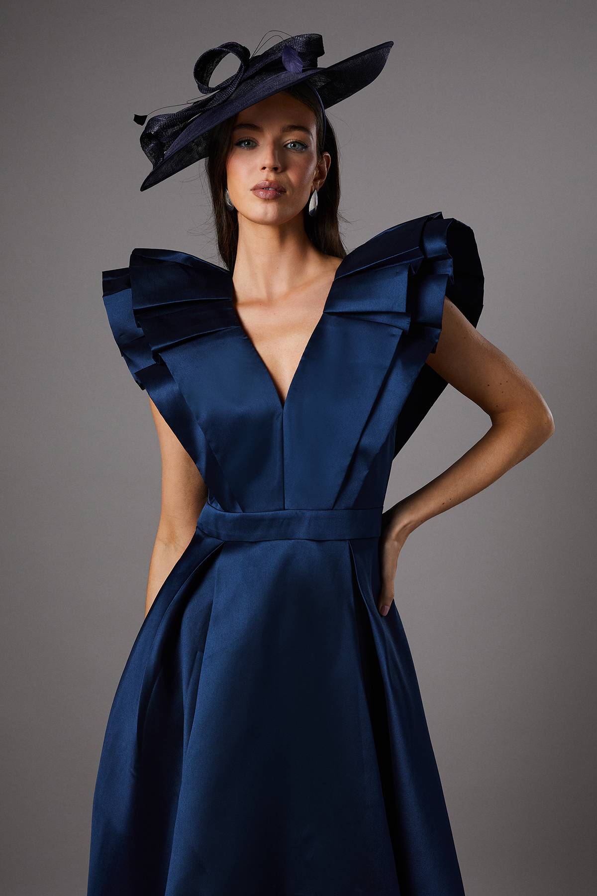 Coast Robe Midi À Col En V Et Manches À Volants