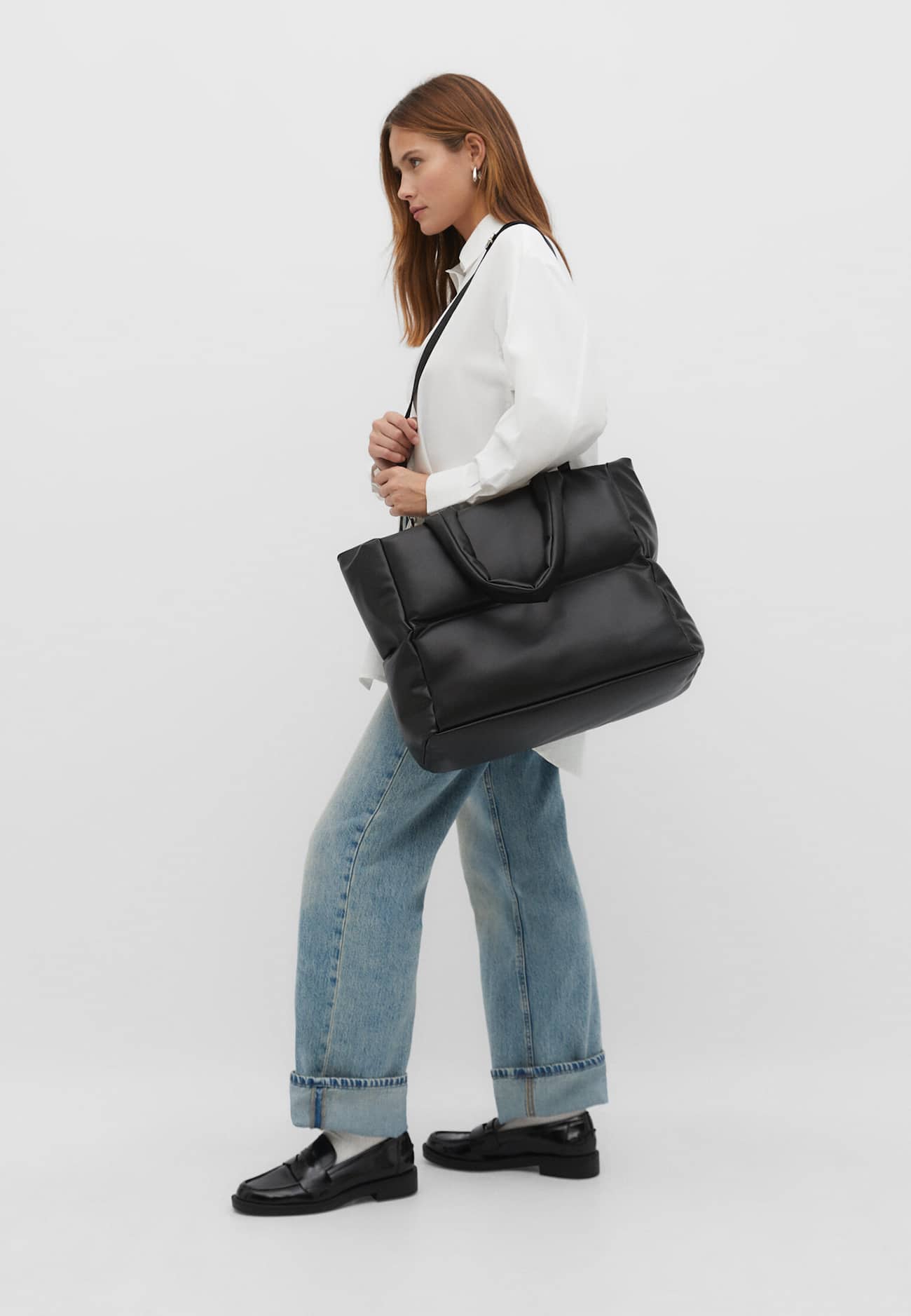 Bolsa de compras acolchoada em couro sintético