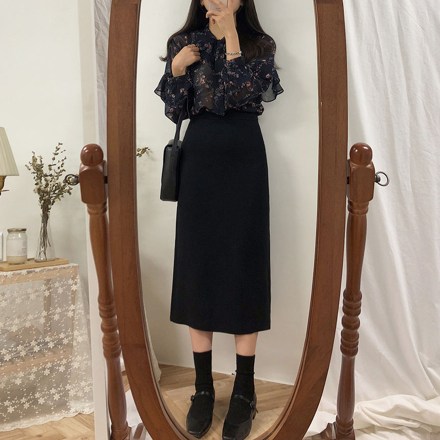 Leoom - Blouse met chiffon en bloemenruffle