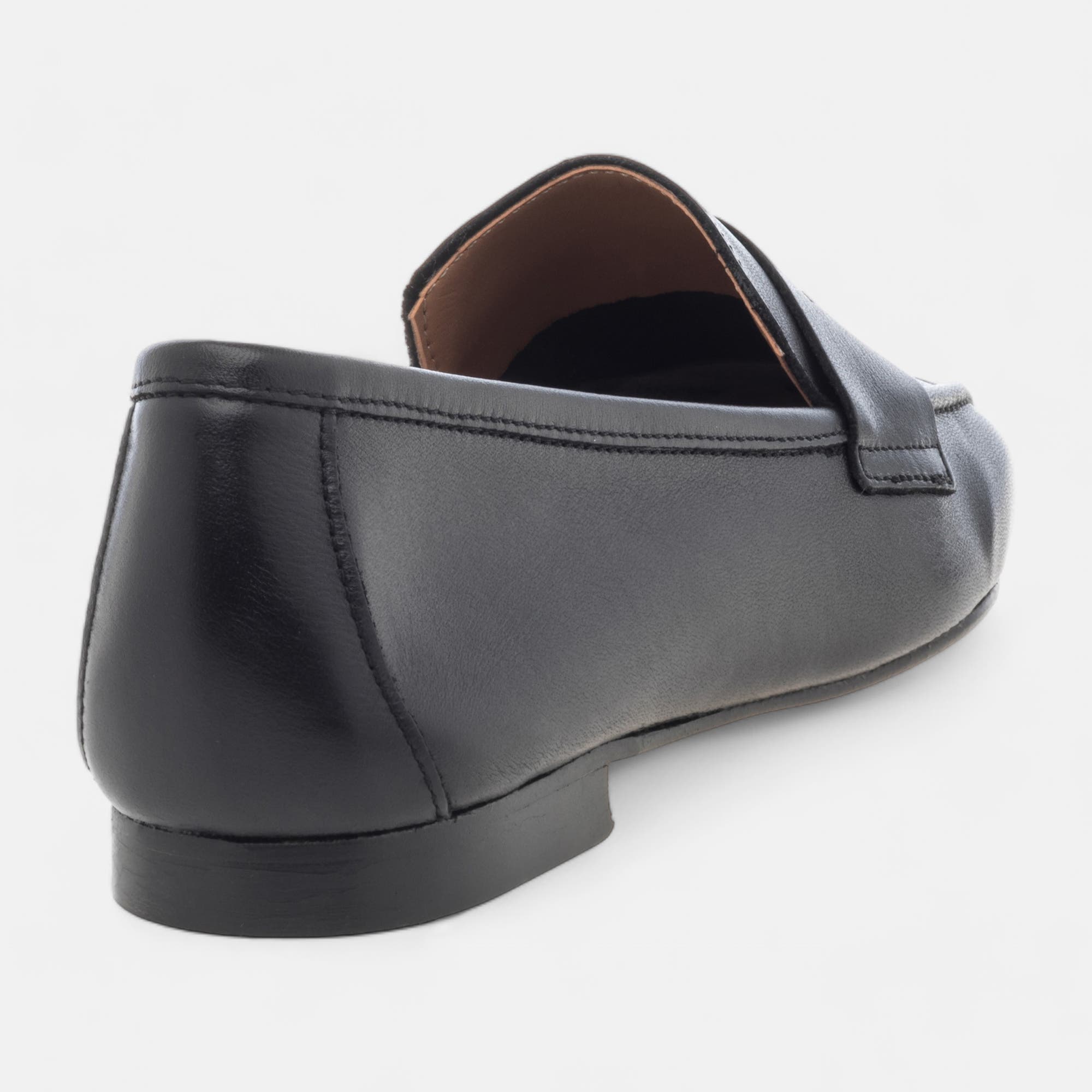 Mocassins Femme en cuir noir