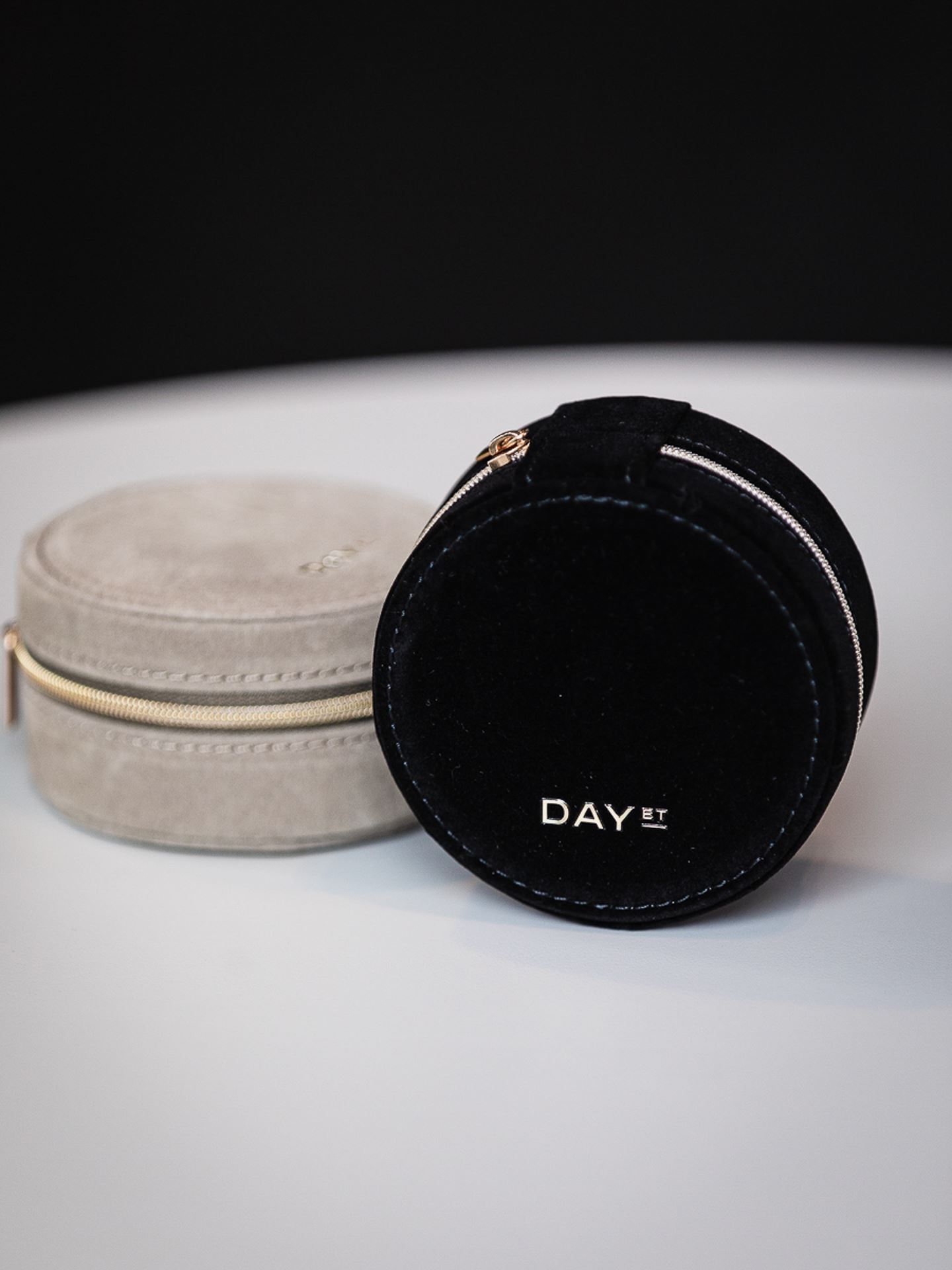 Jewelry Zip Round
