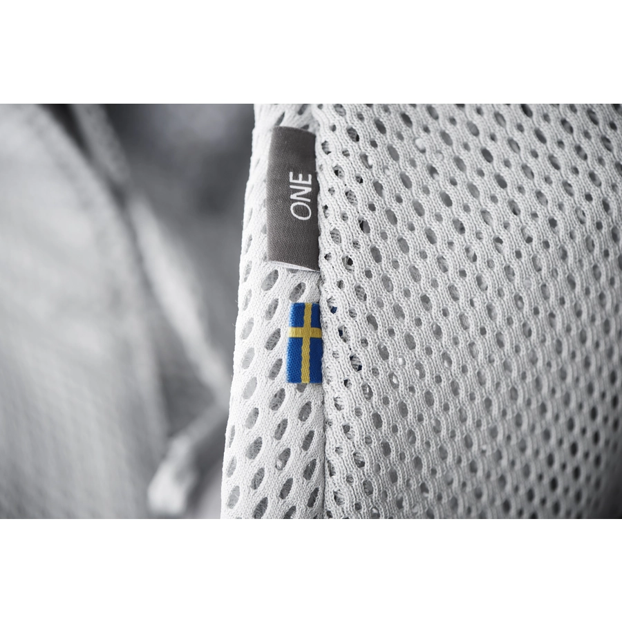 BABYBJÖRN Babytrage One Air Mesh Silber grau