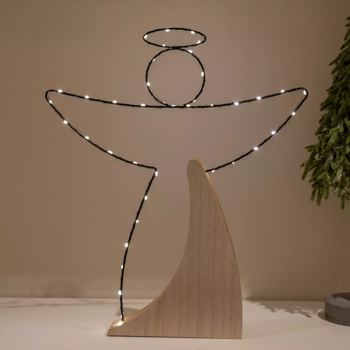 Ange lumineux à piles 40 LED (H47 cm) Alpina Blanc chaud