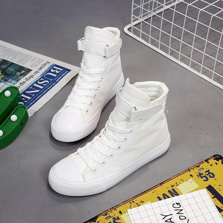 Solejoy - Bijpassende sneakers met panelen en hoge bovenkant