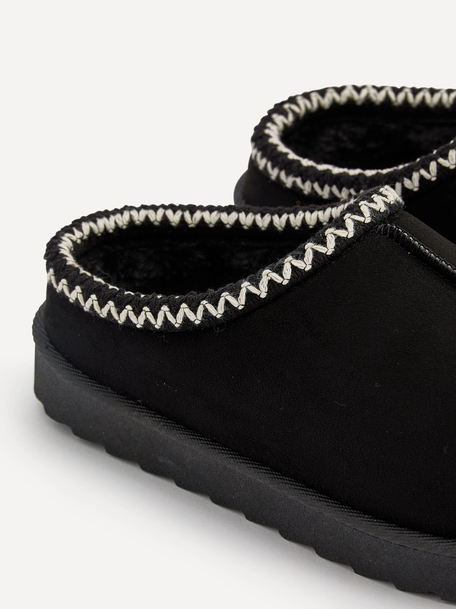 Zwart - Linzi Tana Faux Suede Slip-On Slippers