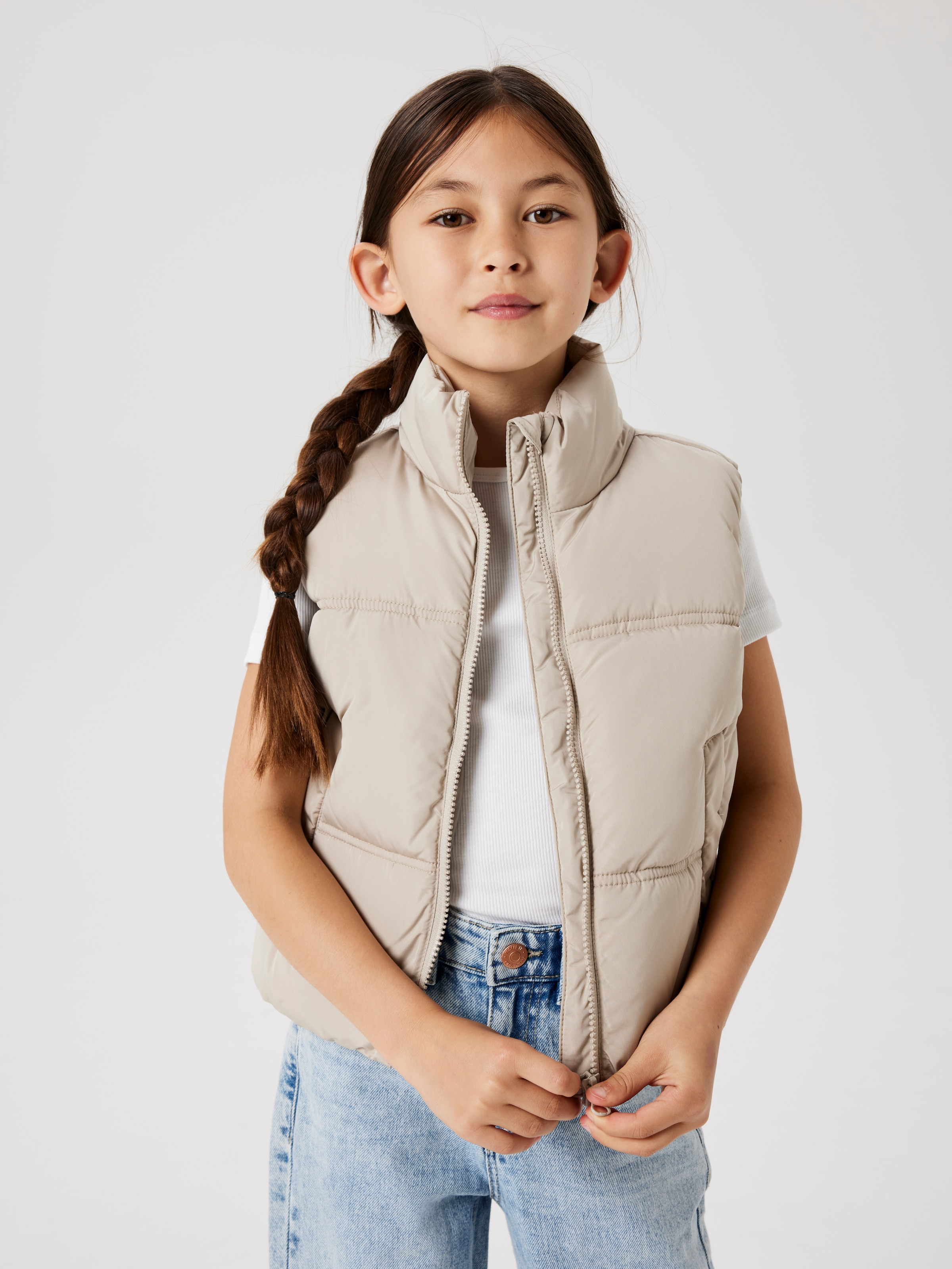 Name It Steppweste »NKFMAKET für Mädchen mit Stehkragen und leichter Füllung« regular fit, Steppware, unifarben, Stehkragen
