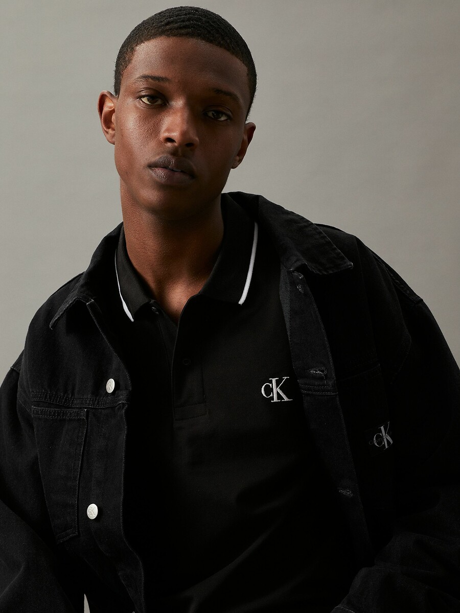 CALVIN KLEIN JEANS<br>Polo slim em jersey piqué, Tipping