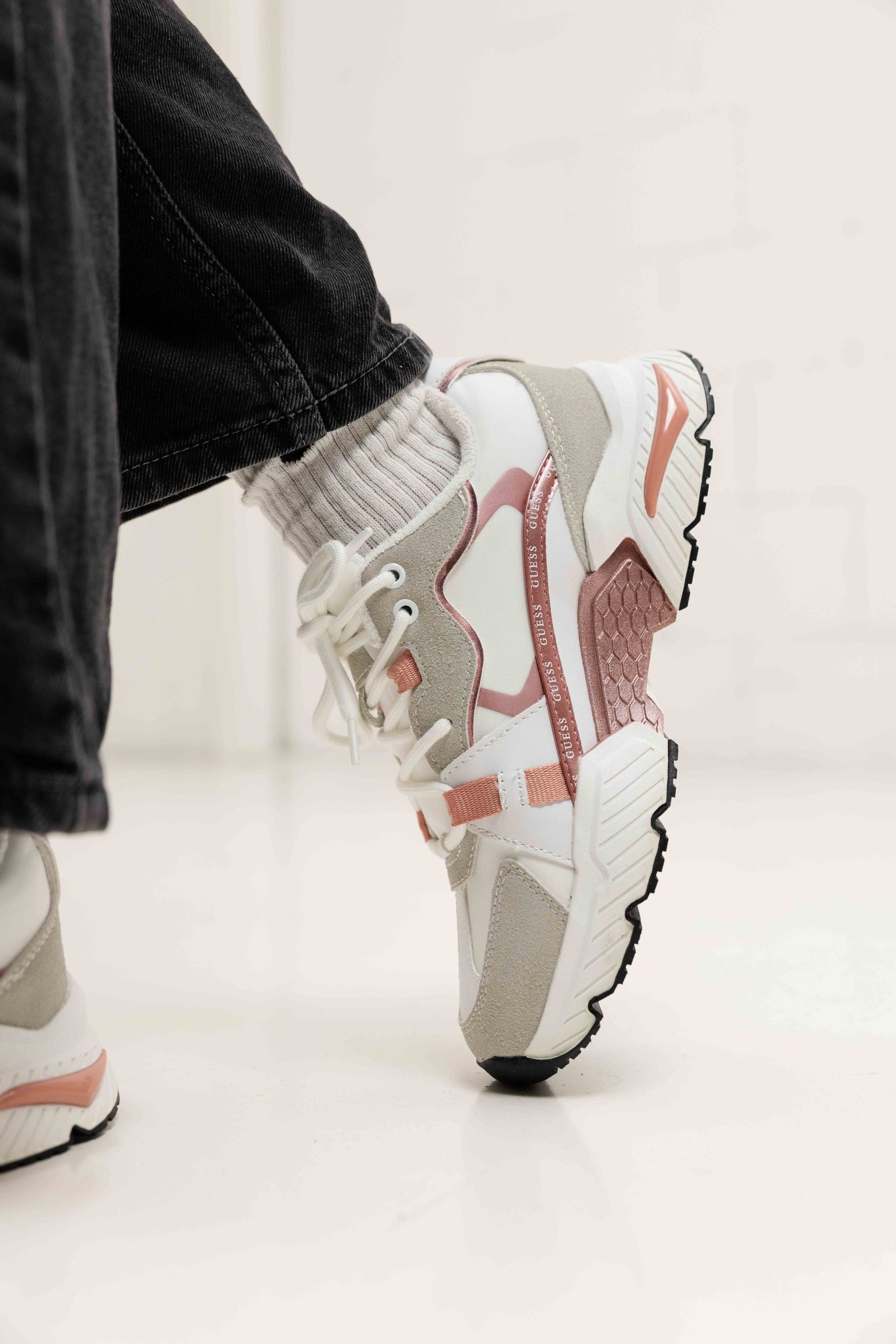 Guess Hoge Sneakers Dames Wit/Roze